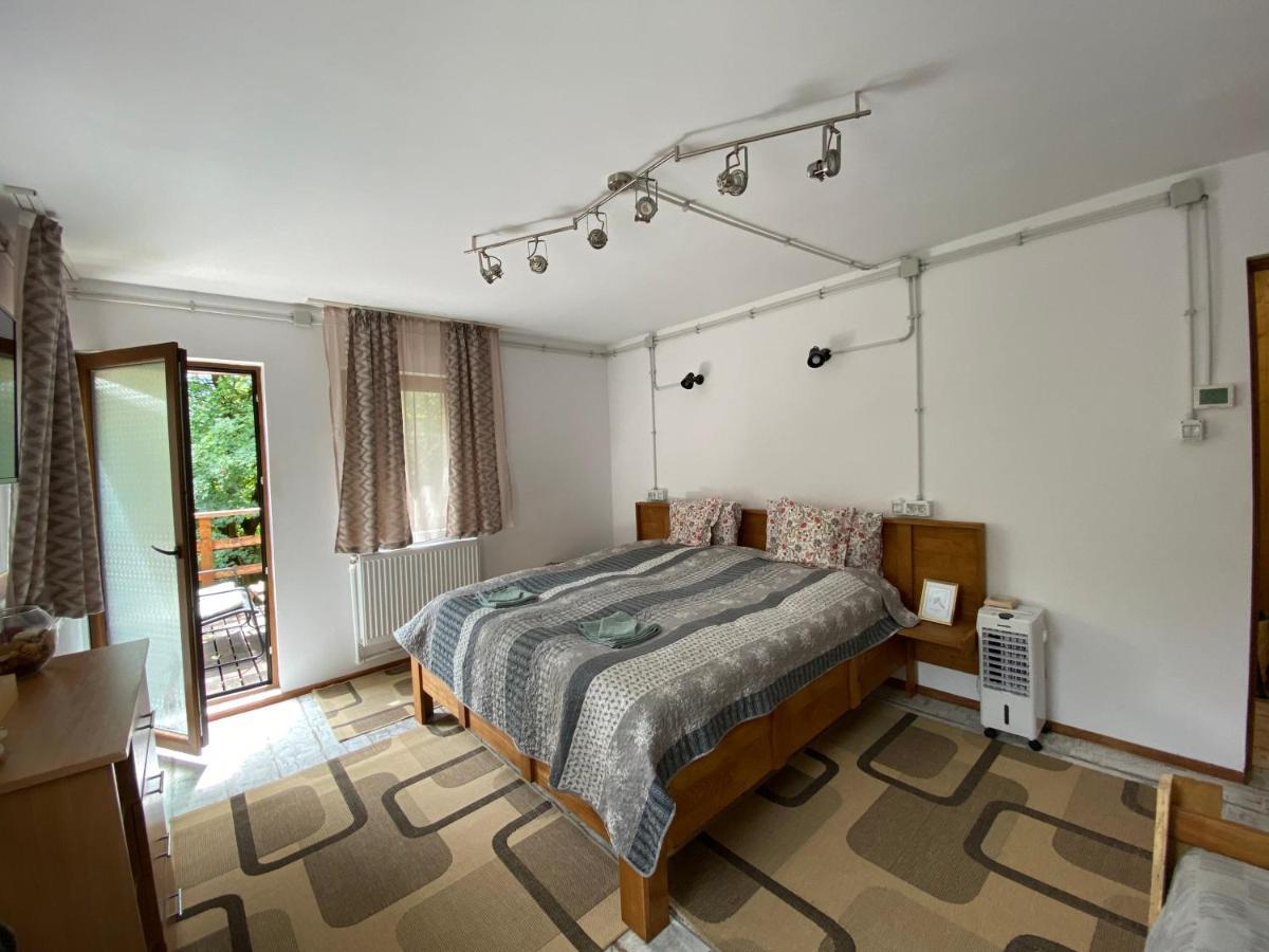 Skay Loft Bed & Breakfast Brasov Bagian luar foto